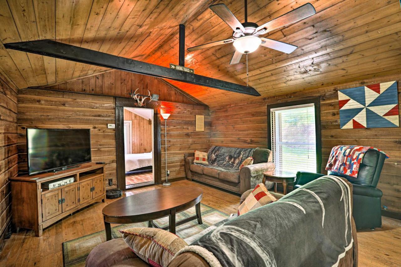 1950S Serenity Pond Cabin With View Peace And Quiet! Таладега Екстериор снимка