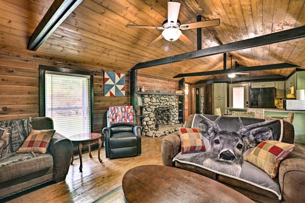 1950S Serenity Pond Cabin With View Peace And Quiet! Таладега Екстериор снимка